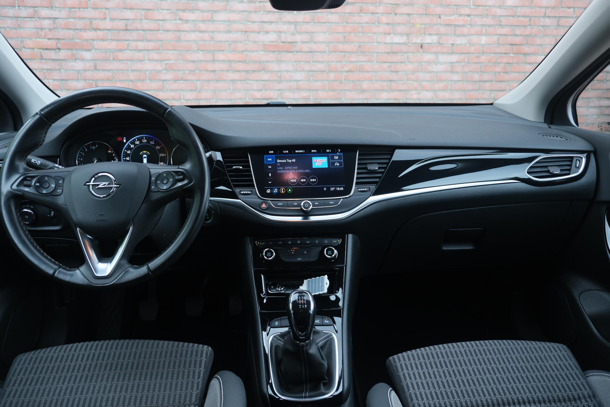 Opel Astra 1.2 Turbo 130pk 5-drs Elegance | Navi | App Connect | Climate | Cruise | Keyless | Camera | PDC | Trekhaak afbeelding 8