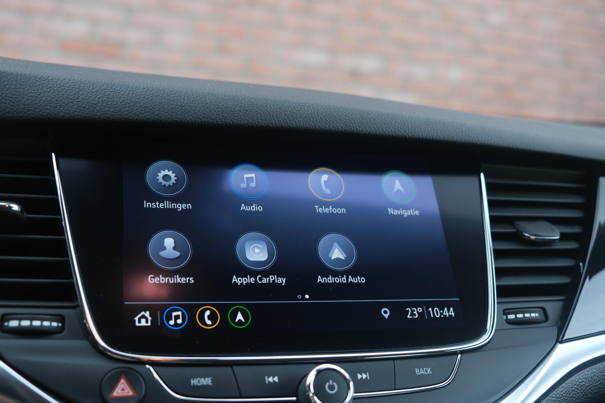 Opel Astra 1.2 Turbo 130pk 5-drs Elegance | Navi | App Connect | Climate | Cruise | Keyless | Camera | PDC | Trekhaak afbeelding 17