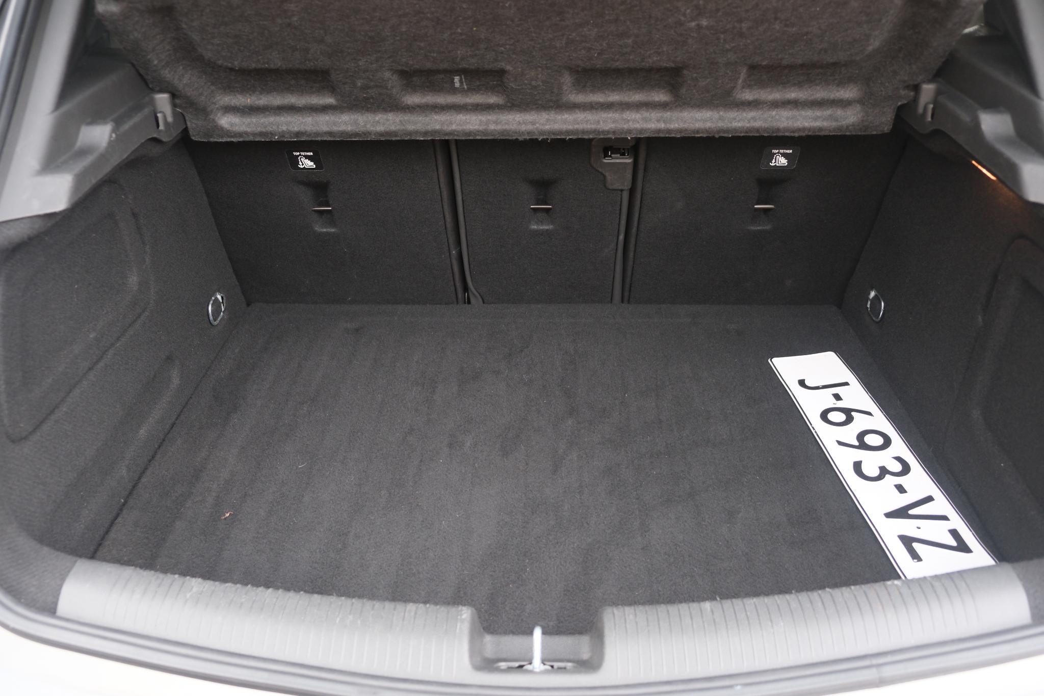 Opel Astra 1.2 Turbo 130pk 5-drs Elegance | Navi | App Connect | Climate | Cruise | Keyless | Camera | PDC | Trekhaak afbeelding 26