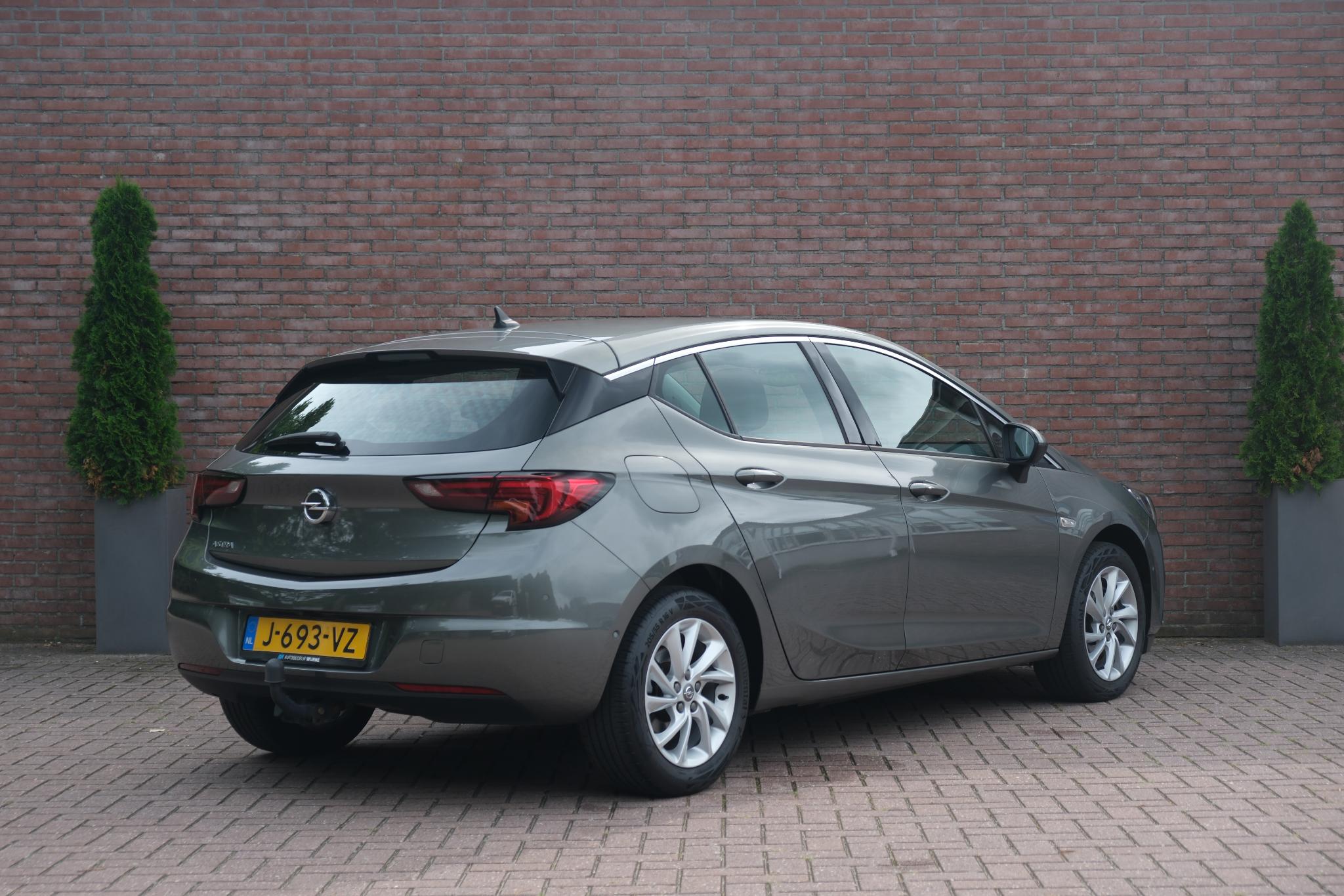 Opel Astra 1.2 Turbo 130pk 5-drs Elegance | Navi | App Connect | Climate | Cruise | Keyless | Camera | PDC | Trekhaak afbeelding 28