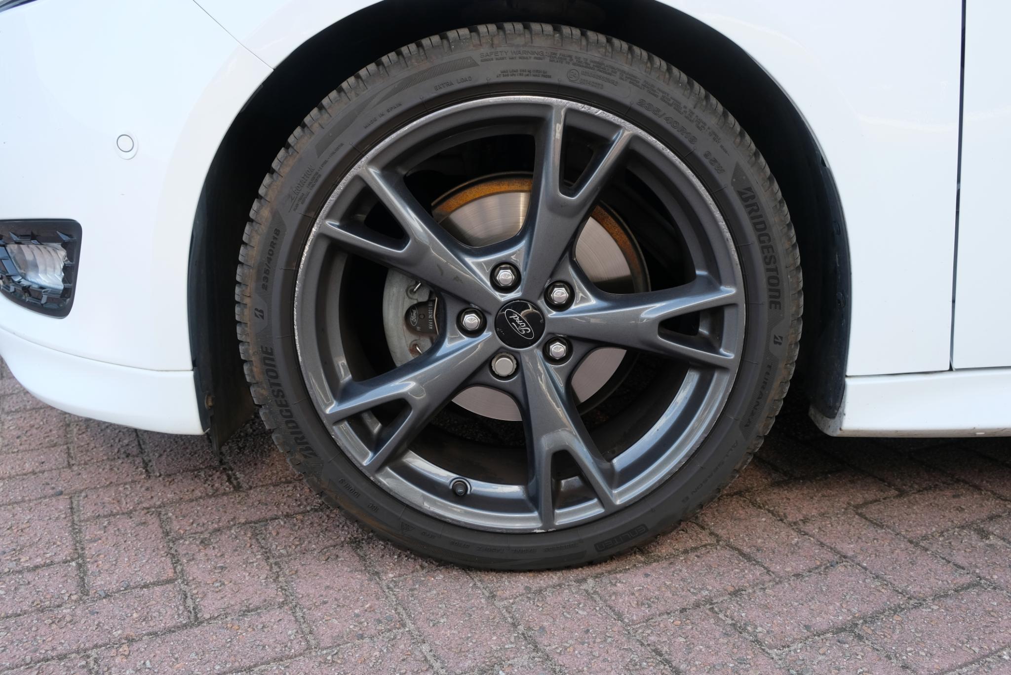 Ford Focus 1.0 EcoBoost 125pk ST-Line | Navi | 18" velgen | Parkassist | Climate | Cruise afbeelding 20