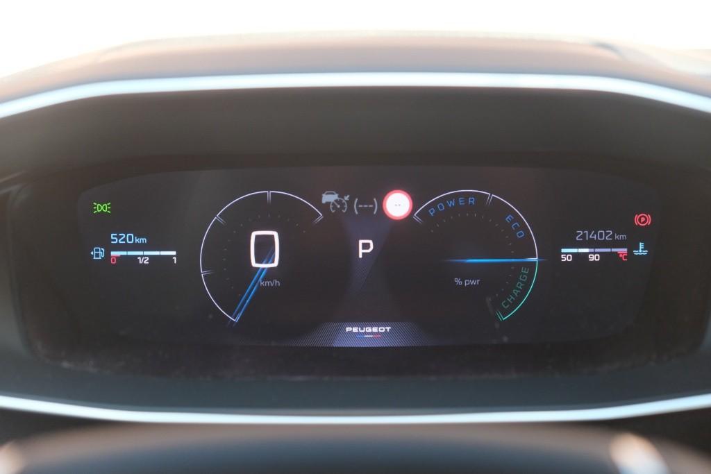 Peugeot 208 1.2 Hybrid 145pk e-DCS6 GT | App Connect | Climate | Adaptive Cruise | Keyless | Camera | Blind Spot | PDC afbeelding 10