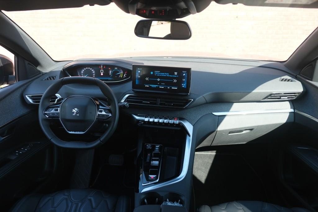 Peugeot 3008 1.2 Hybrid 145pk e-DCS6 Allure Pack Business | Navi | App Connect | Cruise | Climate | Keyless | Camera | Elektrische Achterklep afbeelding 7