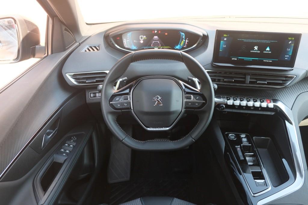Peugeot 3008 1.6 Plug-in HYbrid 180pk EAT8 Allure Pack Business | Navi | App Connect | Adaptive Cruise | Climate | Keyless | Camera | Blind Spot afbeelding 14