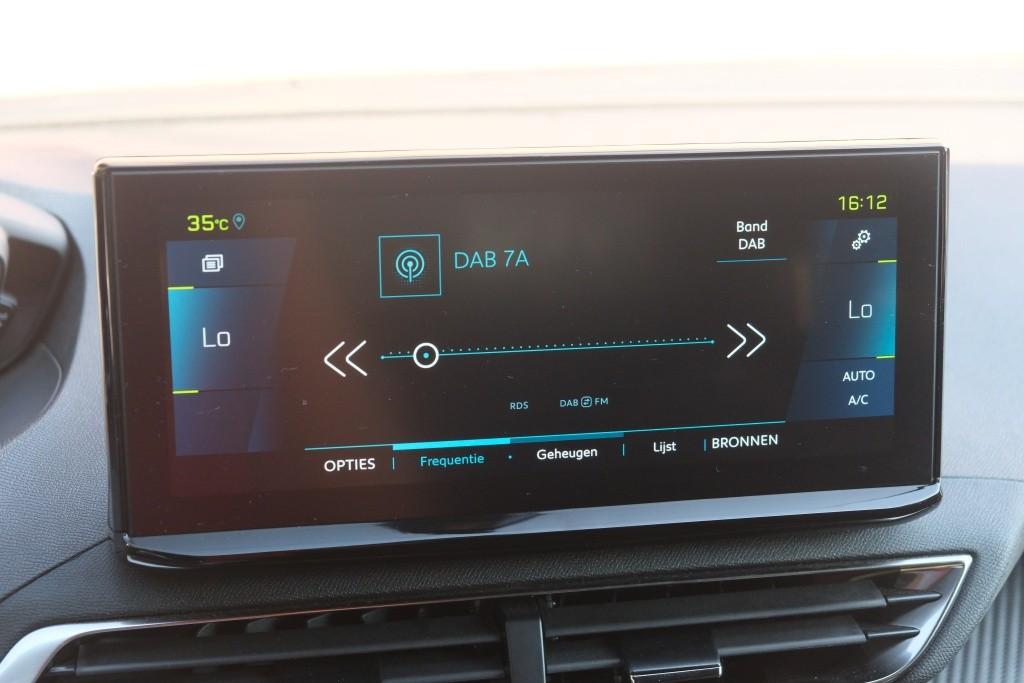 Peugeot 3008 1.6 Plug-in HYbrid 180pk EAT8 Allure Pack Business | Navi | App Connect | Adaptive Cruise | Climate | Keyless | Camera | Blind Spot afbeelding 17