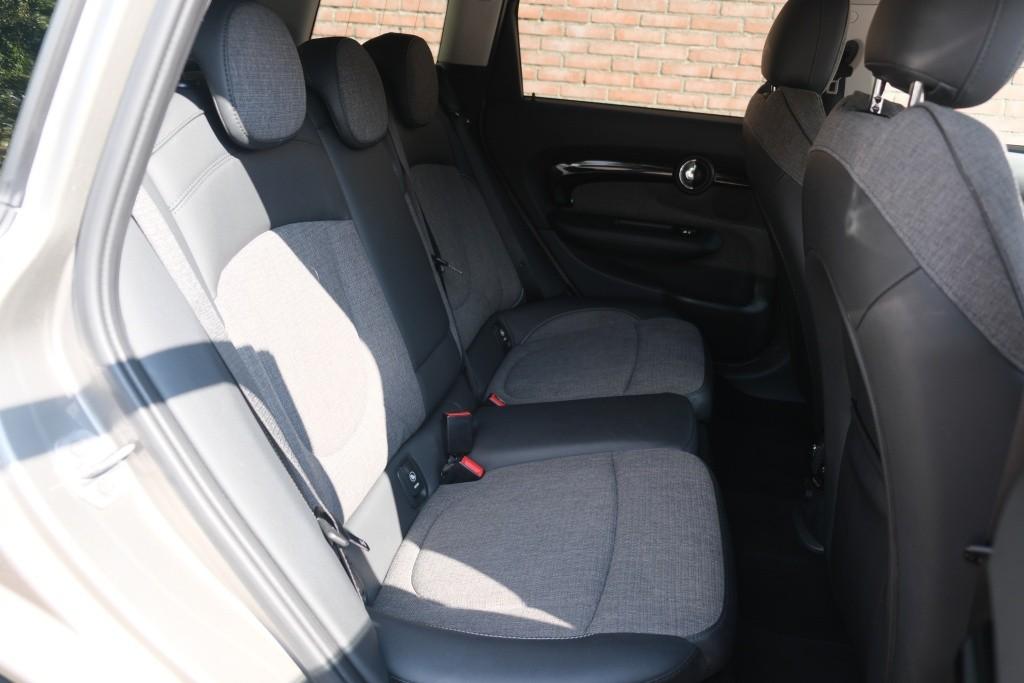 MINI Clubman 1.5 Cooper 136pk Chili Business Plus | Navi | Climate | Cruise | Keyless | PDC | Full LED afbeelding 3