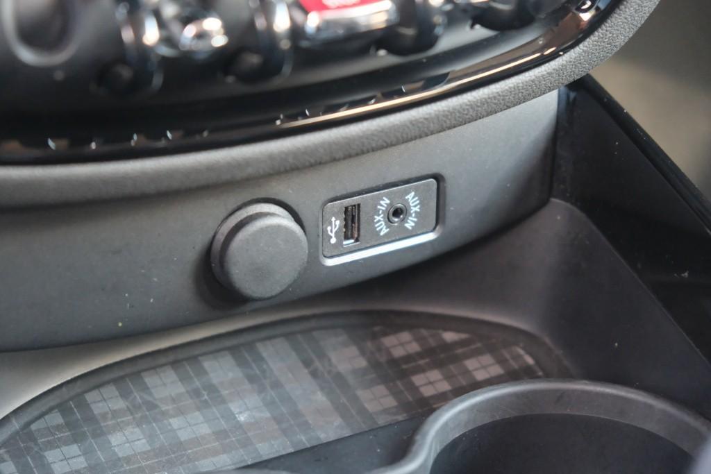 MINI Clubman 1.5 Cooper 136pk Chili Business Plus | Navi | Climate | Cruise | Keyless | PDC | Full LED afbeelding 23