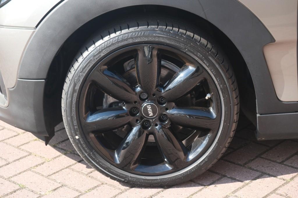 MINI Clubman 1.5 Cooper 136pk Chili Business Plus | Navi | Climate | Cruise | Keyless | PDC | Full LED afbeelding 29