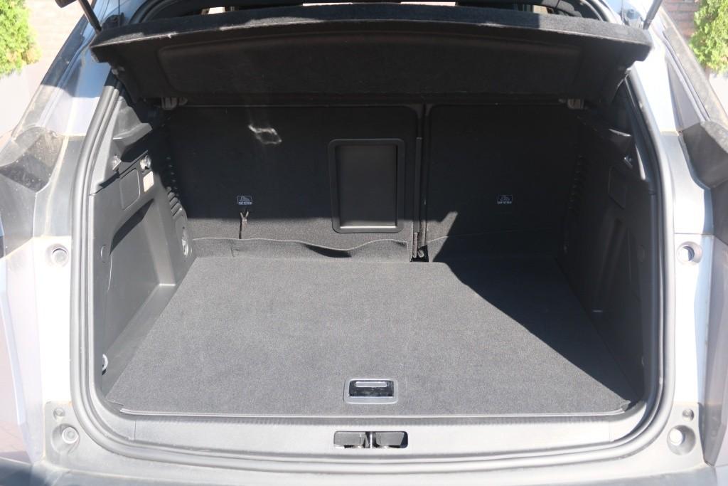Peugeot 3008 1.6 Plug-in HYbrid 180pk EAT8 Allure Pack Business | Navi | App Connect | Adaptive Cruise | Climate | Keyless | Camera | Blind Spot afbeelding 26