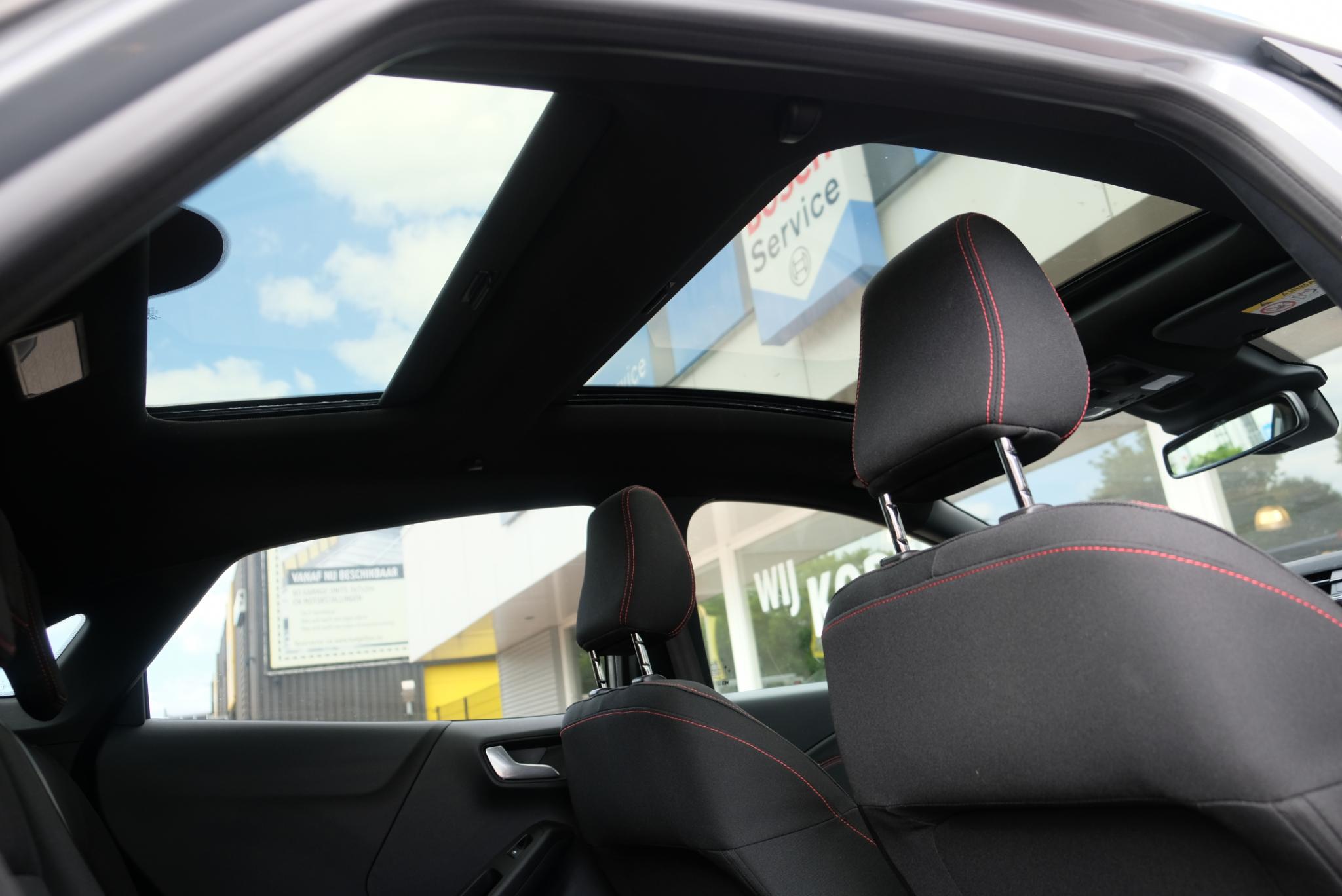 Ford Puma 1.0 EcoBoost Hybrid 125pk Aut. ST-Line | Nieuw Model ! | Navi | Climate | Adaptive Cruise | Camera | Panoramadak | Elektrische Achterklep | Trekhaak | Winter Pakket afbeelding 25