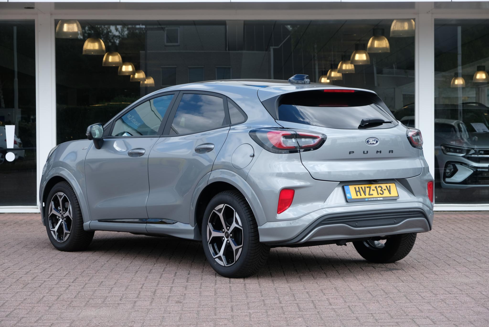 Ford Puma 1.0 EcoBoost Hybrid 125pk Aut. ST-Line | Nieuw Model ! | Navi | Climate | Adaptive Cruise | Camera | Panoramadak | Elektrische Achterklep | Trekhaak | Winter Pakket afbeelding 26