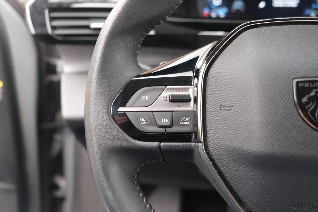 Peugeot 308 1.2 PureTech 130pk EAT8 Allure | Navi | Climate | Adaptive Cruise | Full LED | 360° Camera | Keyless | PDC afbeelding 8