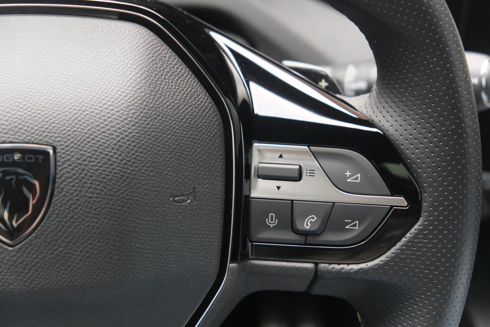 Peugeot 408 1.6 plug-in HYbrid 180pk EAT8 GT | Navi | Adaptive Cruise | Panoramadak | Keyless | 360° Camera | Matrix LED | Elektrische Achterklep | Blind Spot afbeelding 12