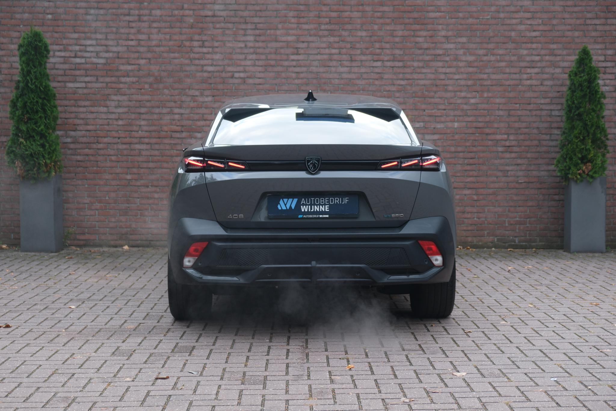 Peugeot 408 1.6 plug-in HYbrid 180pk EAT8 GT | Navi | Adaptive Cruise | Panoramadak | Keyless | 360° Camera | Matrix LED | Elektrische Achterklep | Blind Spot afbeelding 26