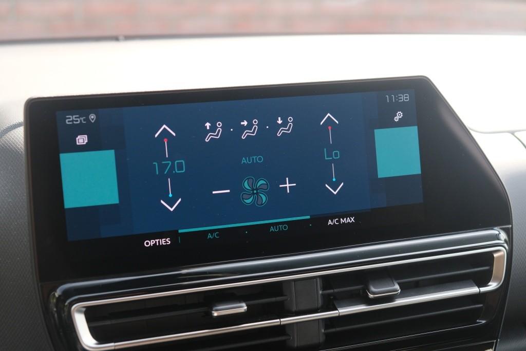 Citroën C5 Aircross 1.6 Plug-in Hybrid 225pk EAT8 Shine | Navi | App Connect | Climate | Adaptive Cruise | Camera | Keyless | PDC afbeelding 19