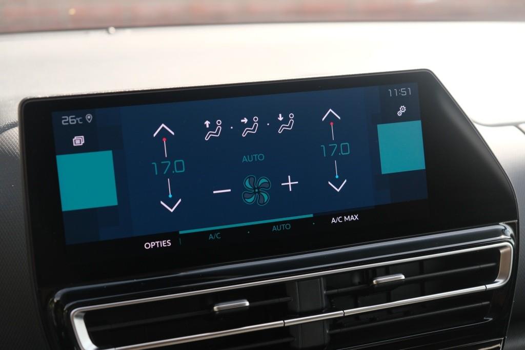 Citroën C5 Aircross 1.6 Plug-in Hybrid 225pk EAT8 Shine | Navi | App Connect | Climate | Adaptive Cruise | Camera | Keyless | PDC afbeelding 19
