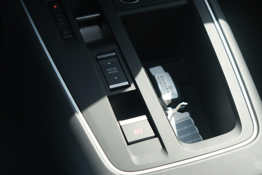 Citroën C5 Aircross 1.6 Plug-in Hybrid 225pk EAT8 Shine | Navi | App Connect | Climate | Adaptive Cruise | Camera | Keyless | PDC afbeelding 24
