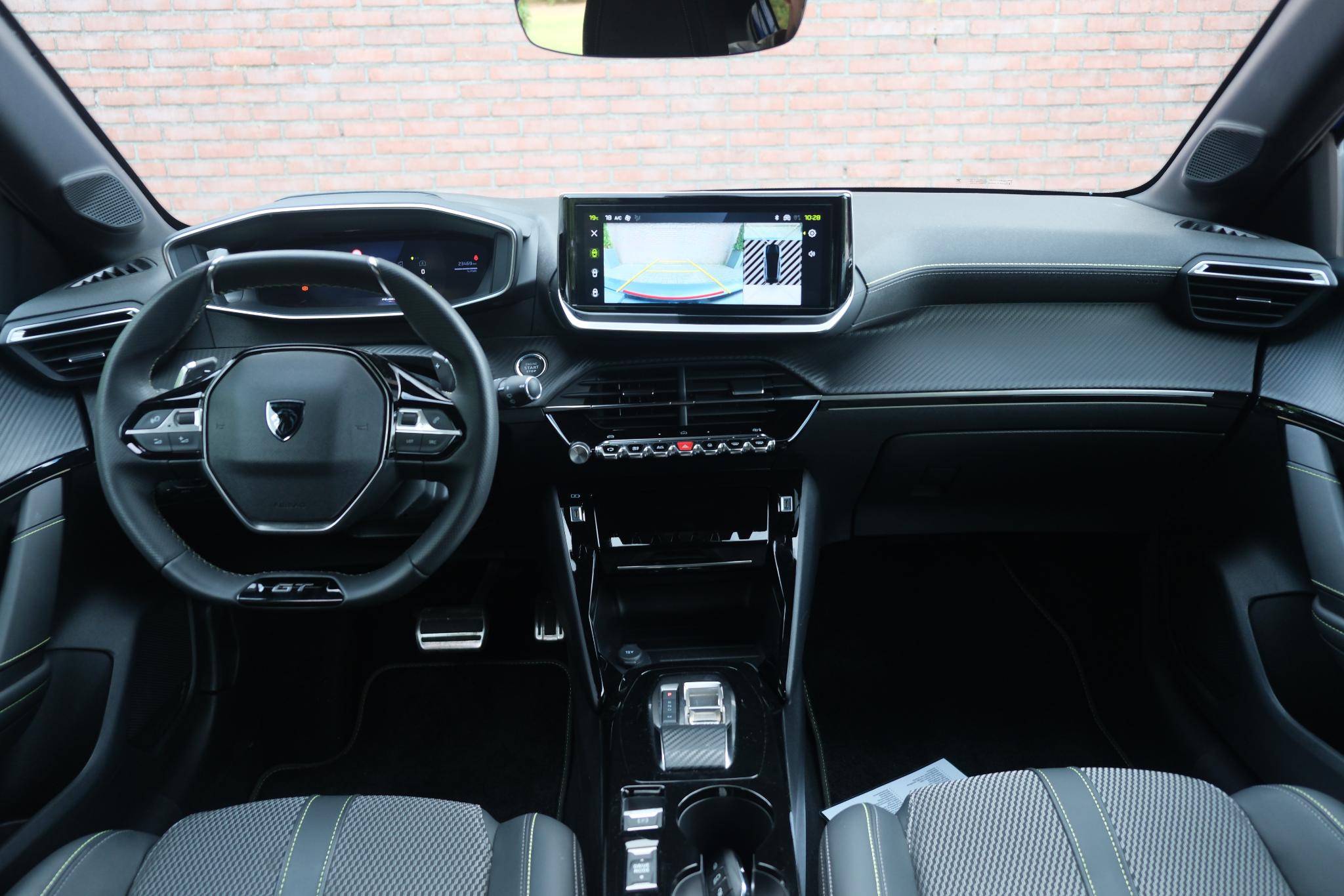 Peugeot 208 1.2 Hybrid 145pk e-DCS6 GT | Navi | App Connect | Climate | Adaptive Cruise | Keyless | Camera | Blind Spot | PDC afbeelding 8