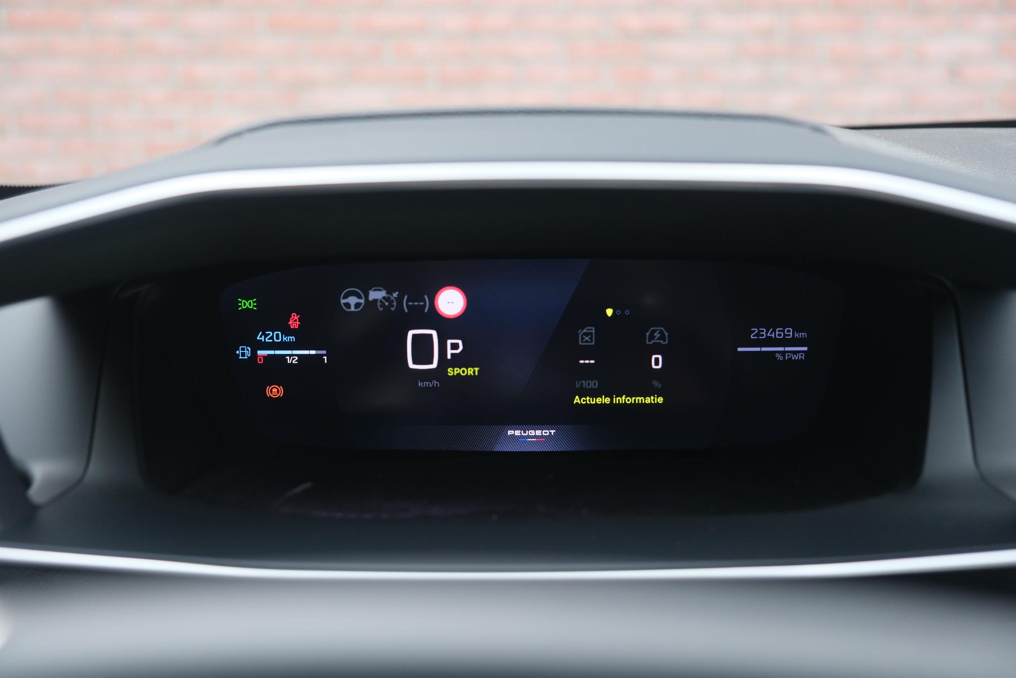 Peugeot 208 1.2 Hybrid 145pk e-DCS6 GT | Navi | App Connect | Climate | Adaptive Cruise | Keyless | Camera | Blind Spot | PDC afbeelding 10