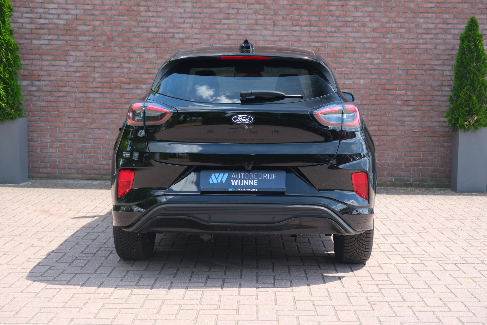 Ford Puma 1.0 EcoBoost Hybrid 125pk Aut. Titanium | Navi | Climate | Adaptive Cruise | Panoramadak | Keyless | 360° Camera | Elektrische Achterklep | Trekhaak afneembaar afbeelding 21