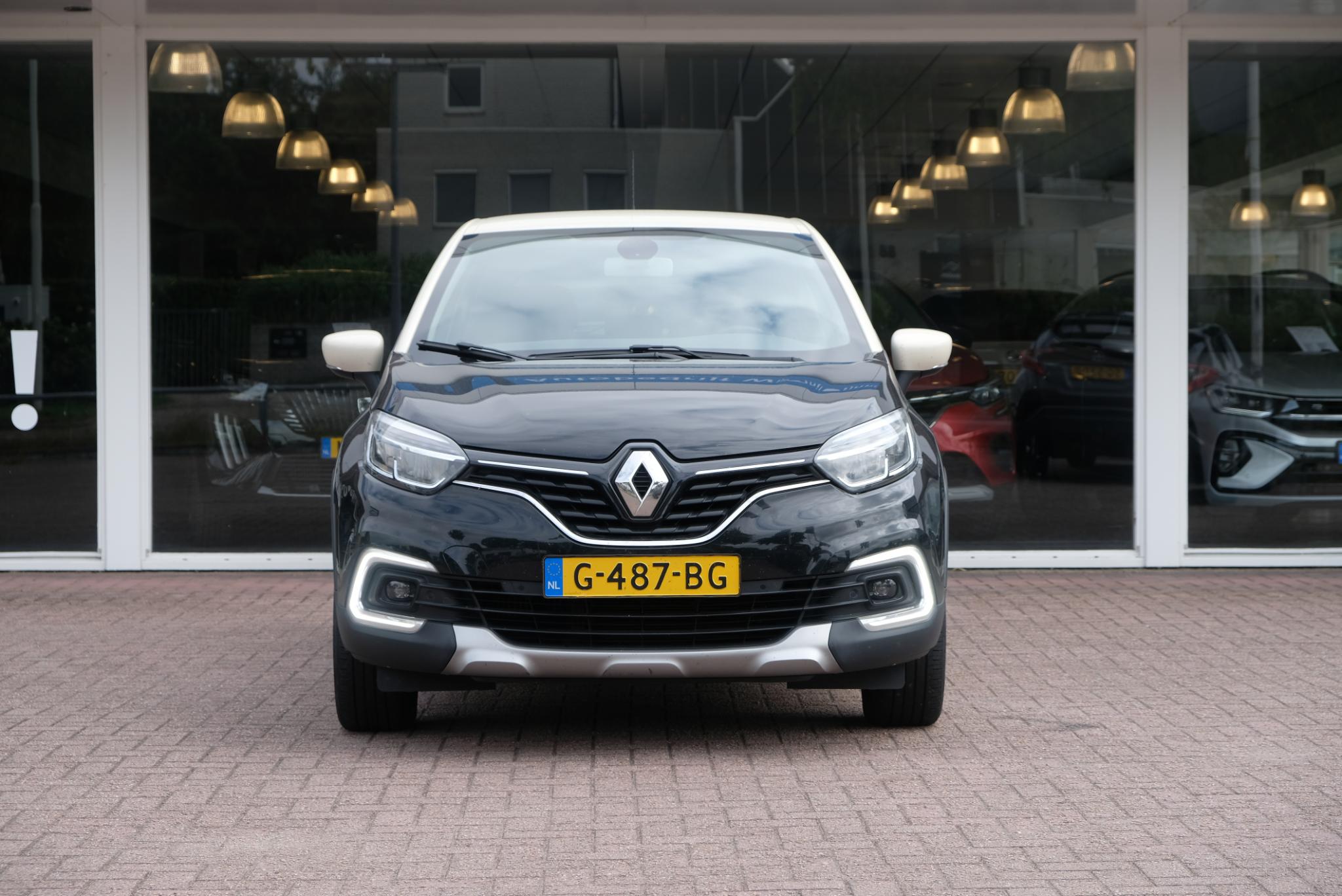 Renault Captur 0.9 TCe 90pk Intens | Navi | Camera | Trekhaak | Dodehoek | Climate afbeelding 3