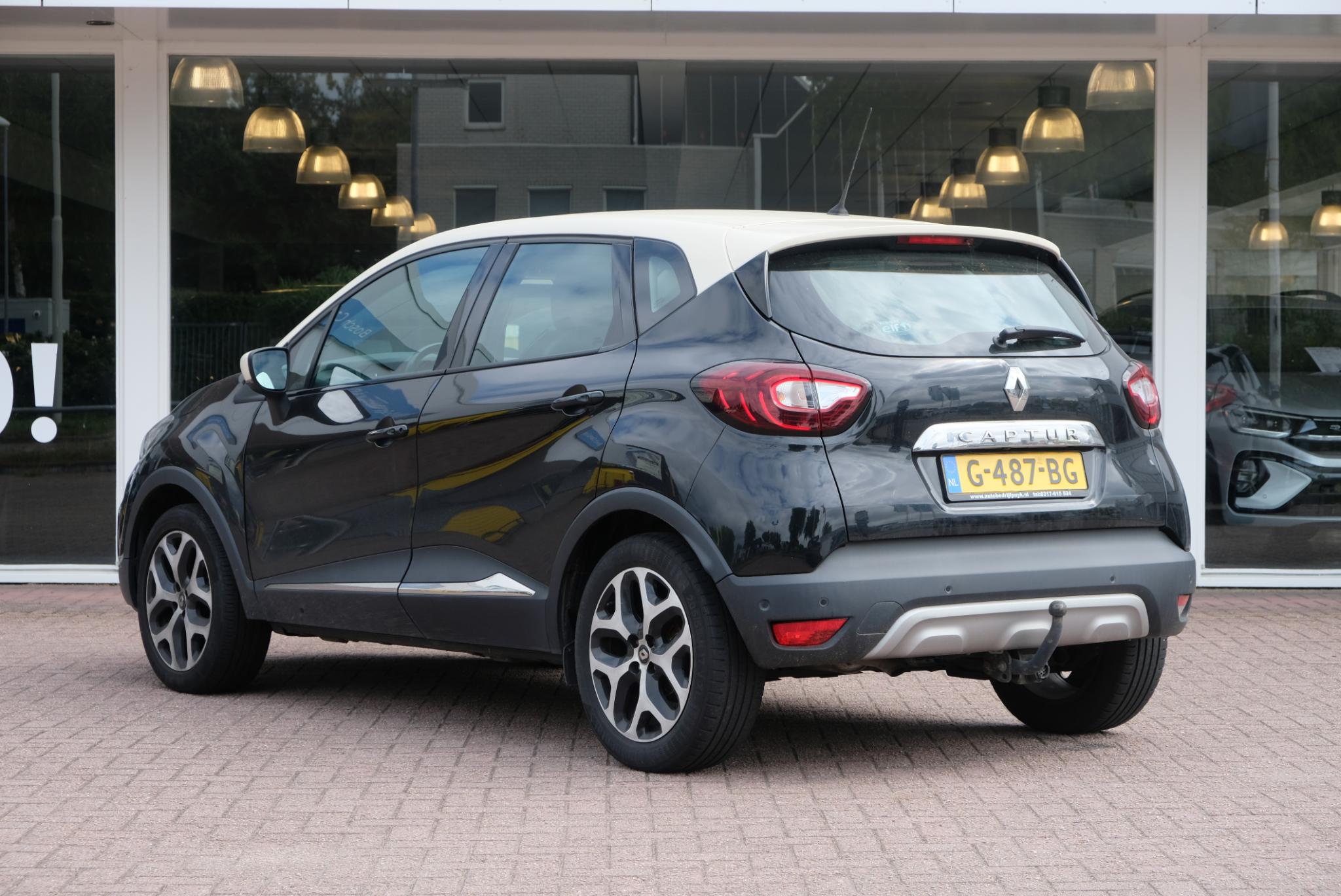 Renault Captur 0.9 TCe 90pk Intens | Navi | Camera | Trekhaak | Dodehoek | Climate afbeelding 21
