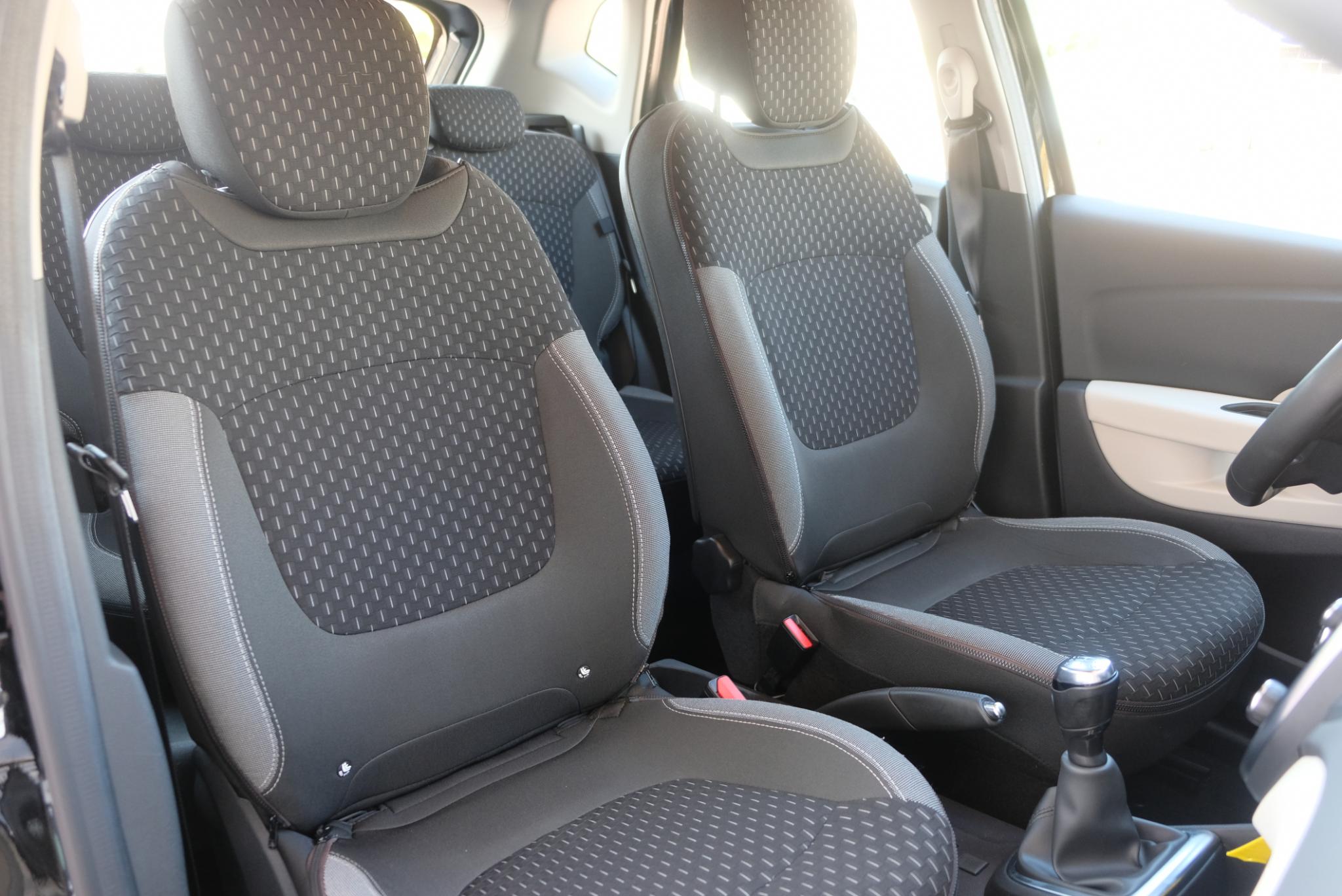 Renault Captur 0.9 TCe 90pk Intens | Navi | Camera | Trekhaak | Dodehoek | Climate afbeelding 9