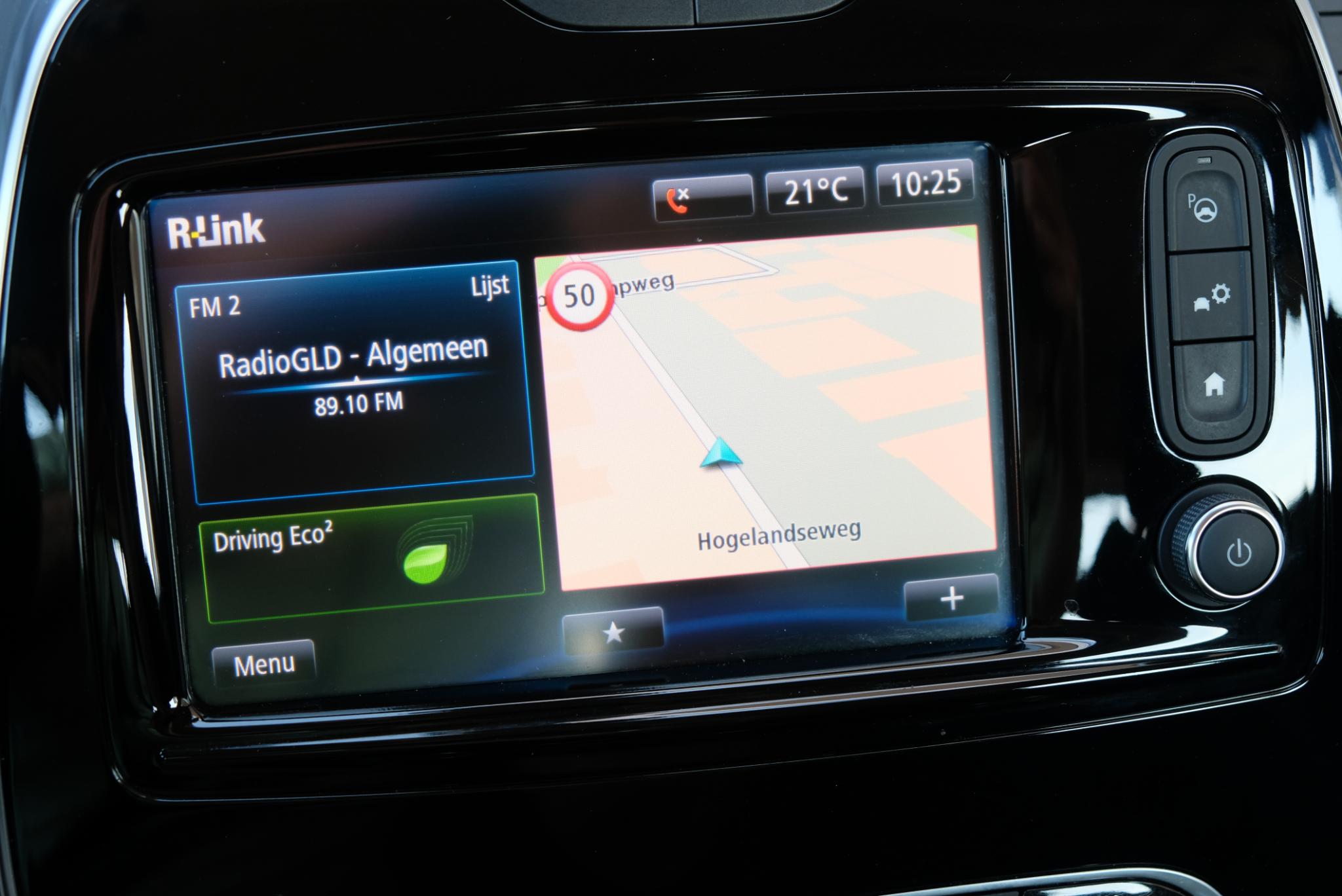 Renault Captur 0.9 TCe 90pk Intens | Navi | Camera | Trekhaak | Dodehoek | Climate afbeelding 17