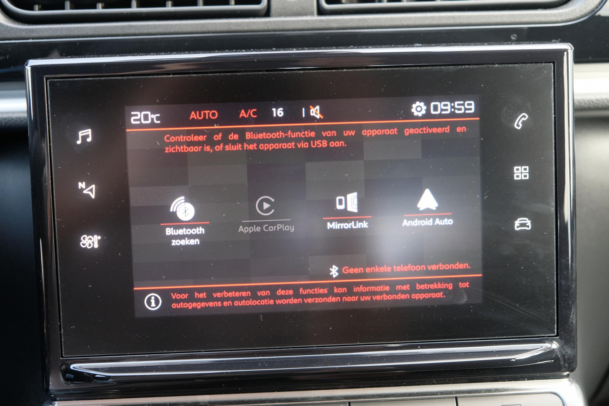Citroën C3 1.2 82pk Shine | App Connect | Climate | Cruise | Panoramadak | Stoelverwarming | PDC afbeelding 19