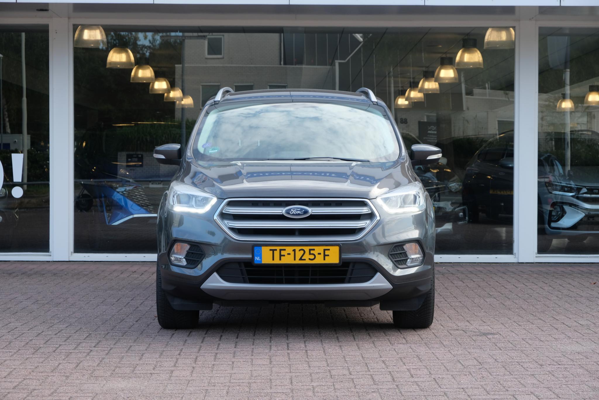 Ford Kuga 1.5 EcoBoost 120pk Trend Ultimate | Navi | App Connect | Climate | Cruise | Stoelverwarming | Winter Pakket | Trekhaak afbeelding 3