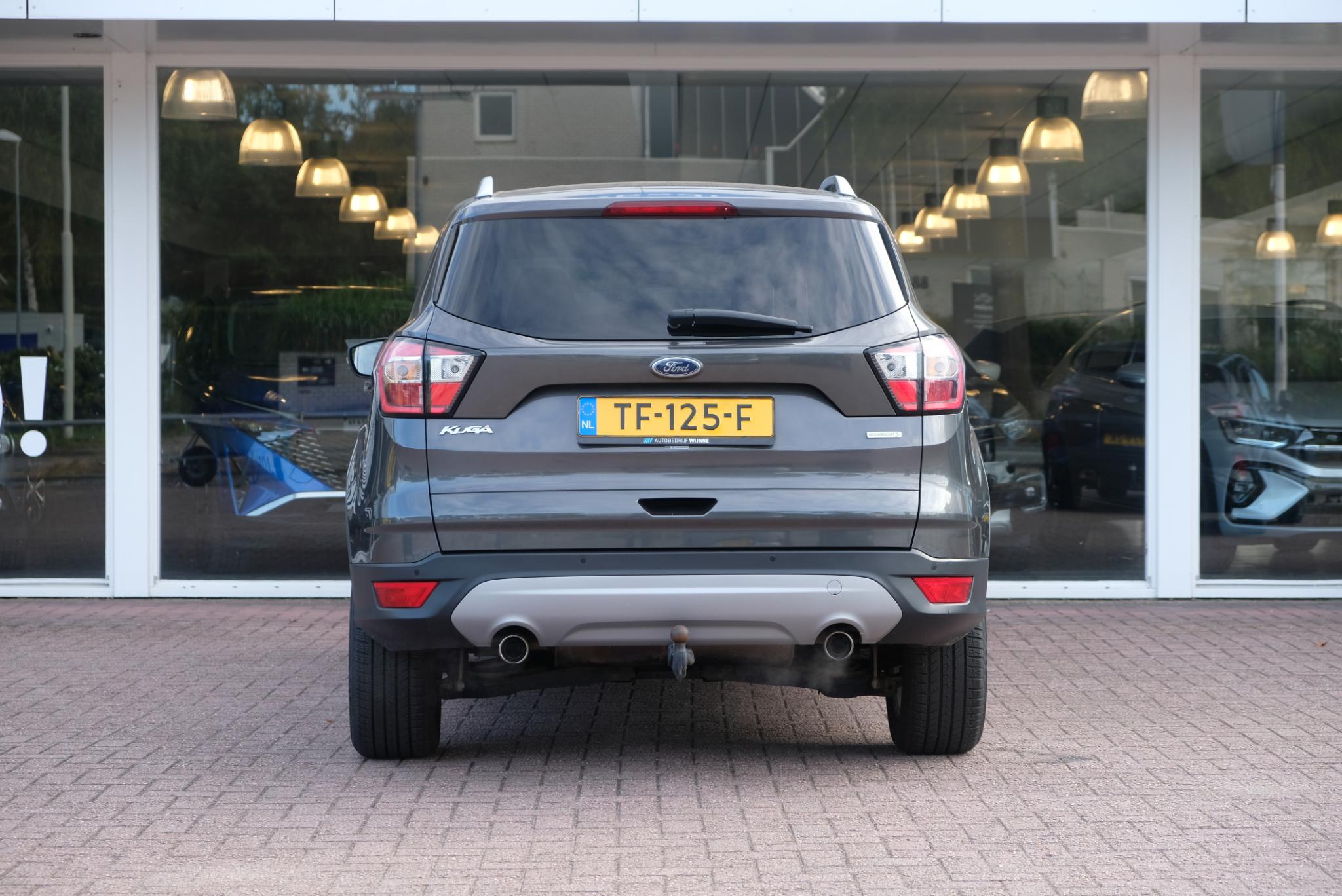 Ford Kuga 1.5 EcoBoost 120pk Trend Ultimate | Navi | App Connect | Climate | Cruise | Stoelverwarming | Winter Pakket | Trekhaak afbeelding 5