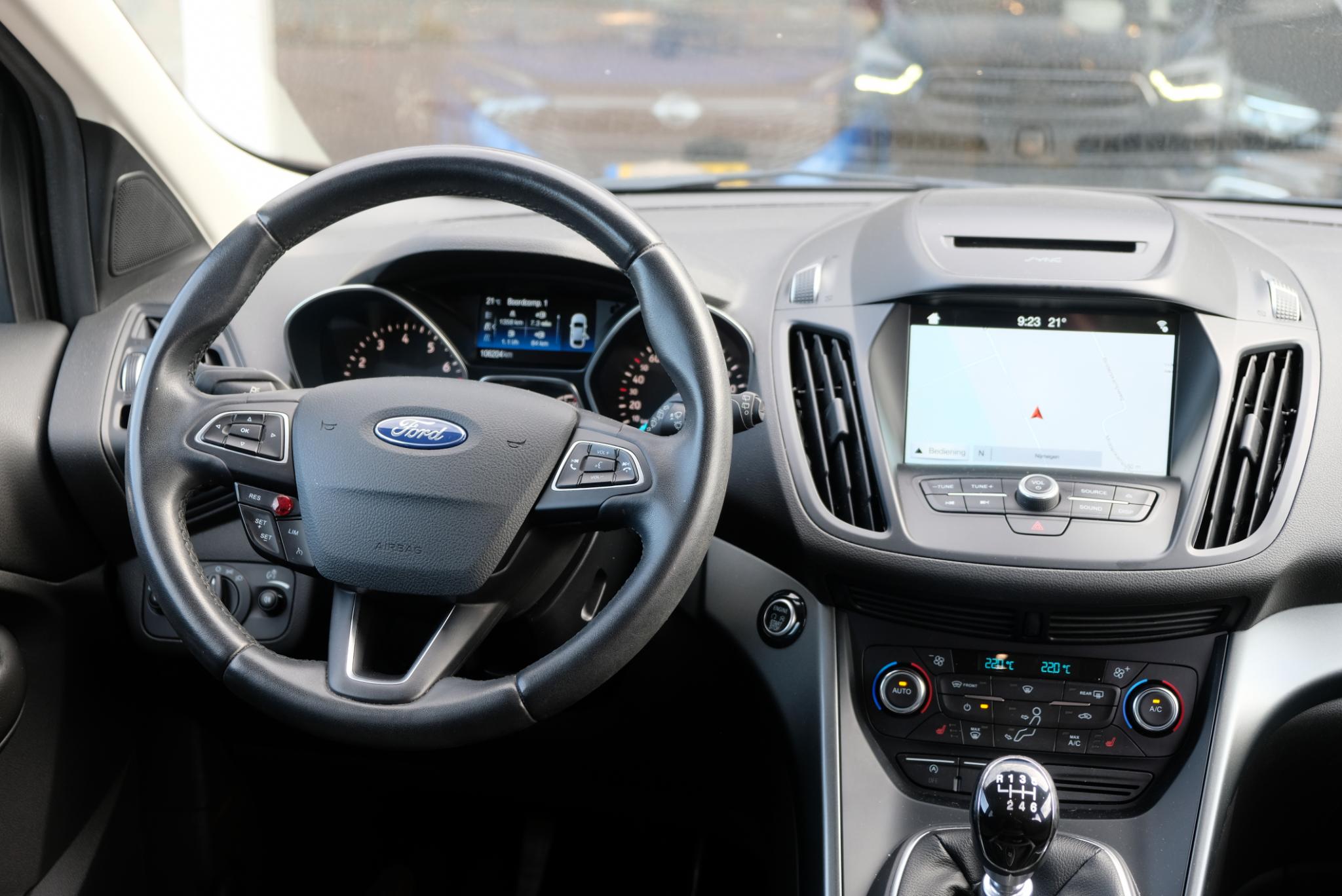 Ford Kuga 1.5 EcoBoost 120pk Trend Ultimate | Navi | App Connect | Climate | Cruise | Stoelverwarming | Winter Pakket | Trekhaak afbeelding 7
