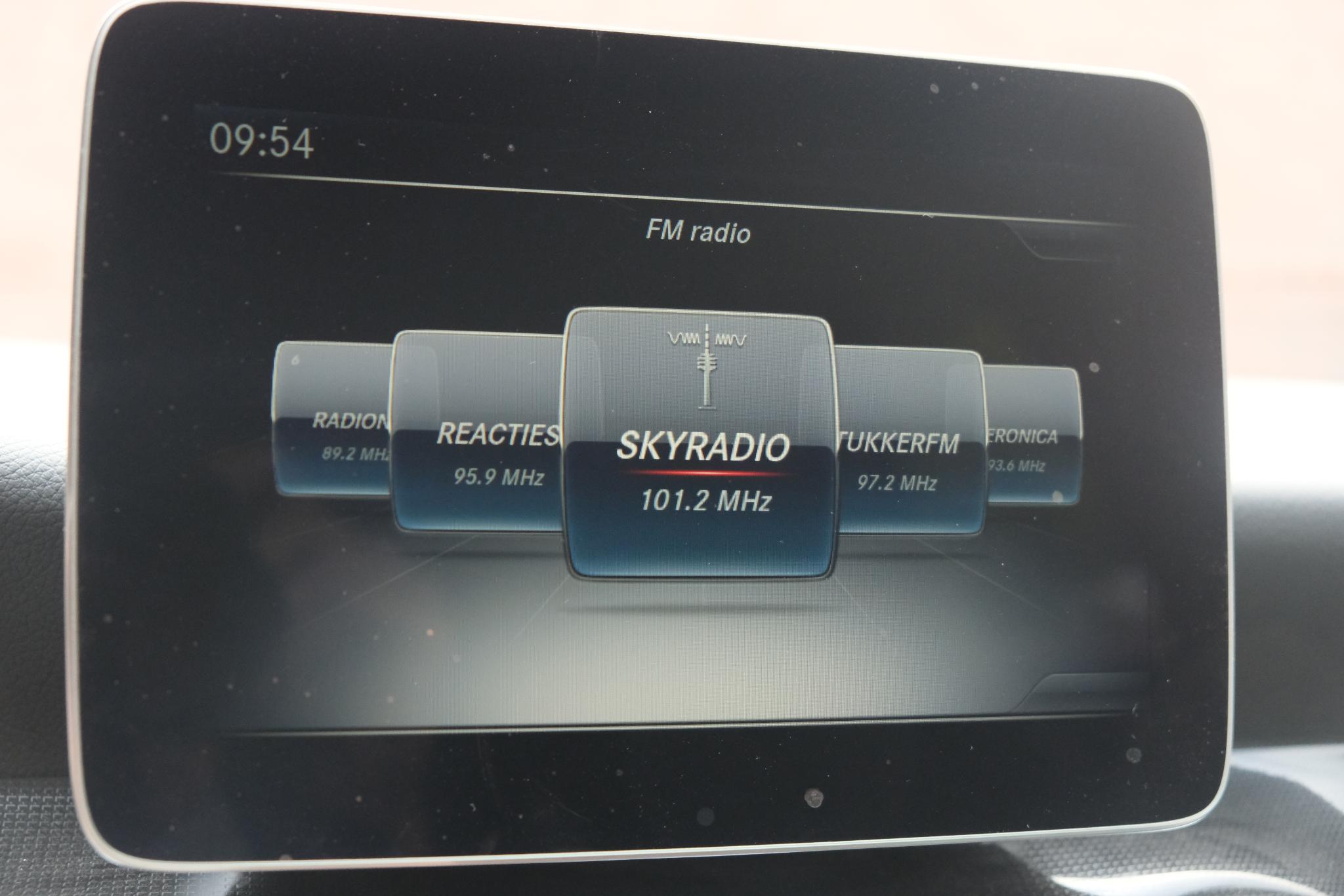 Mercedes-Benz CLA-Klasse 122pk 7G-DCT Shooting Brake Ambition | Navi | Airco | Cruise | Camera | PDC afbeelding 17