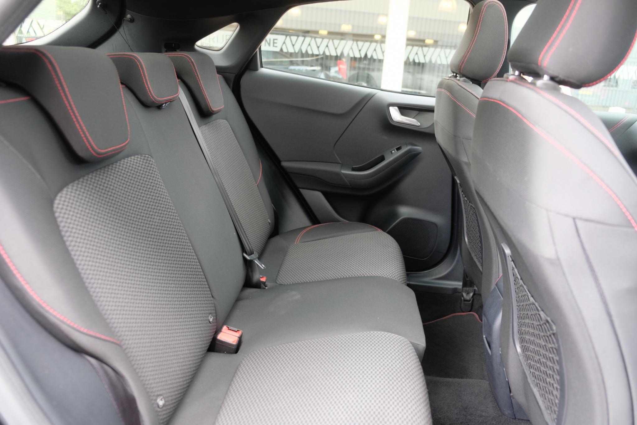 Ford Puma 1.0 EcoBoost Hybrid 155pk ST-Line X Navi | Adaptive Cruise | Panoramadak | Elektrische Achterklep | Trekhaak | Winter Pakket afbeelding 10