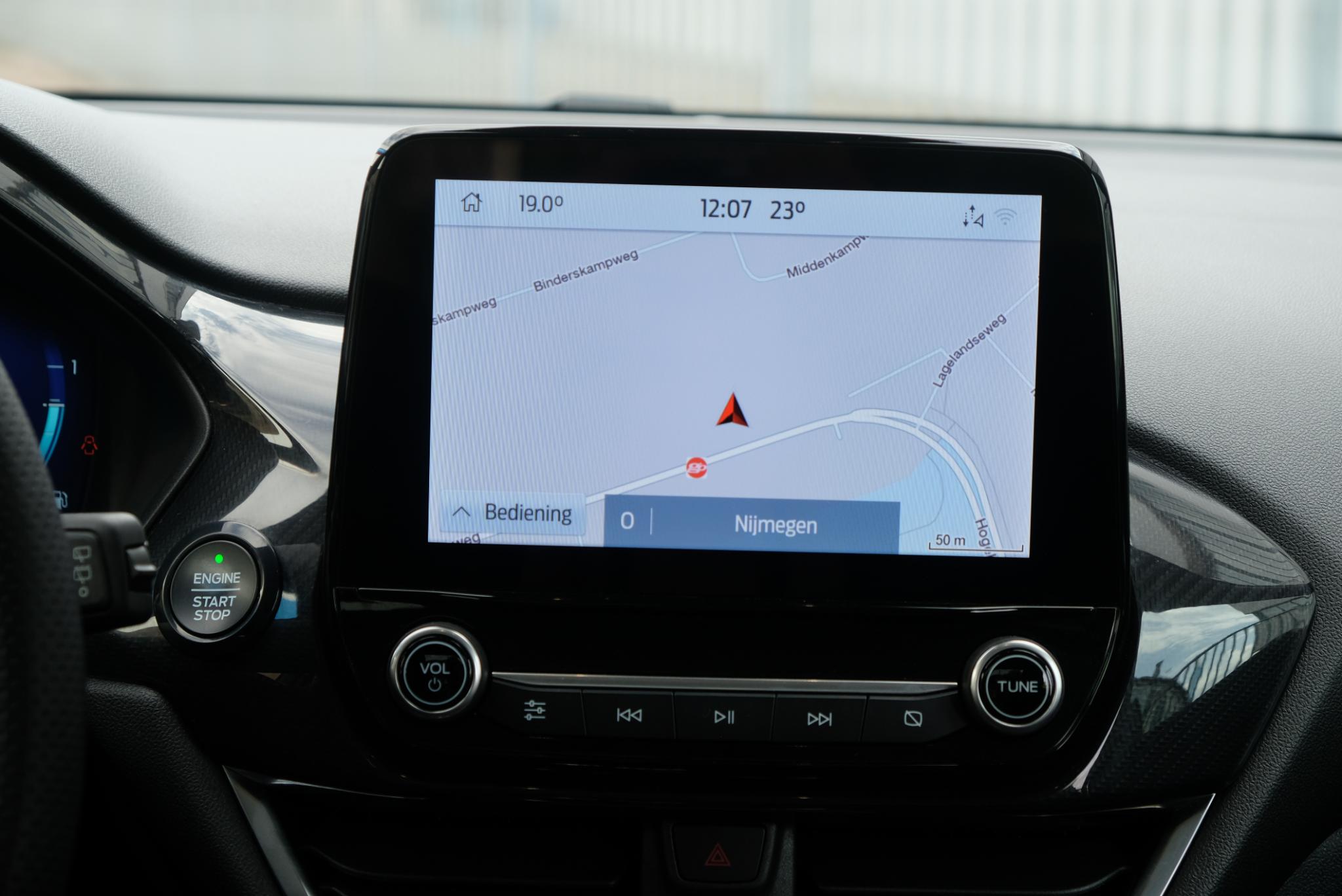 Ford Puma 1.0 EcoBoost Hybrid 155pk ST-Line X Navi | Adaptive Cruise | Panoramadak | Elektrische Achterklep | Trekhaak | Winter Pakket afbeelding 12