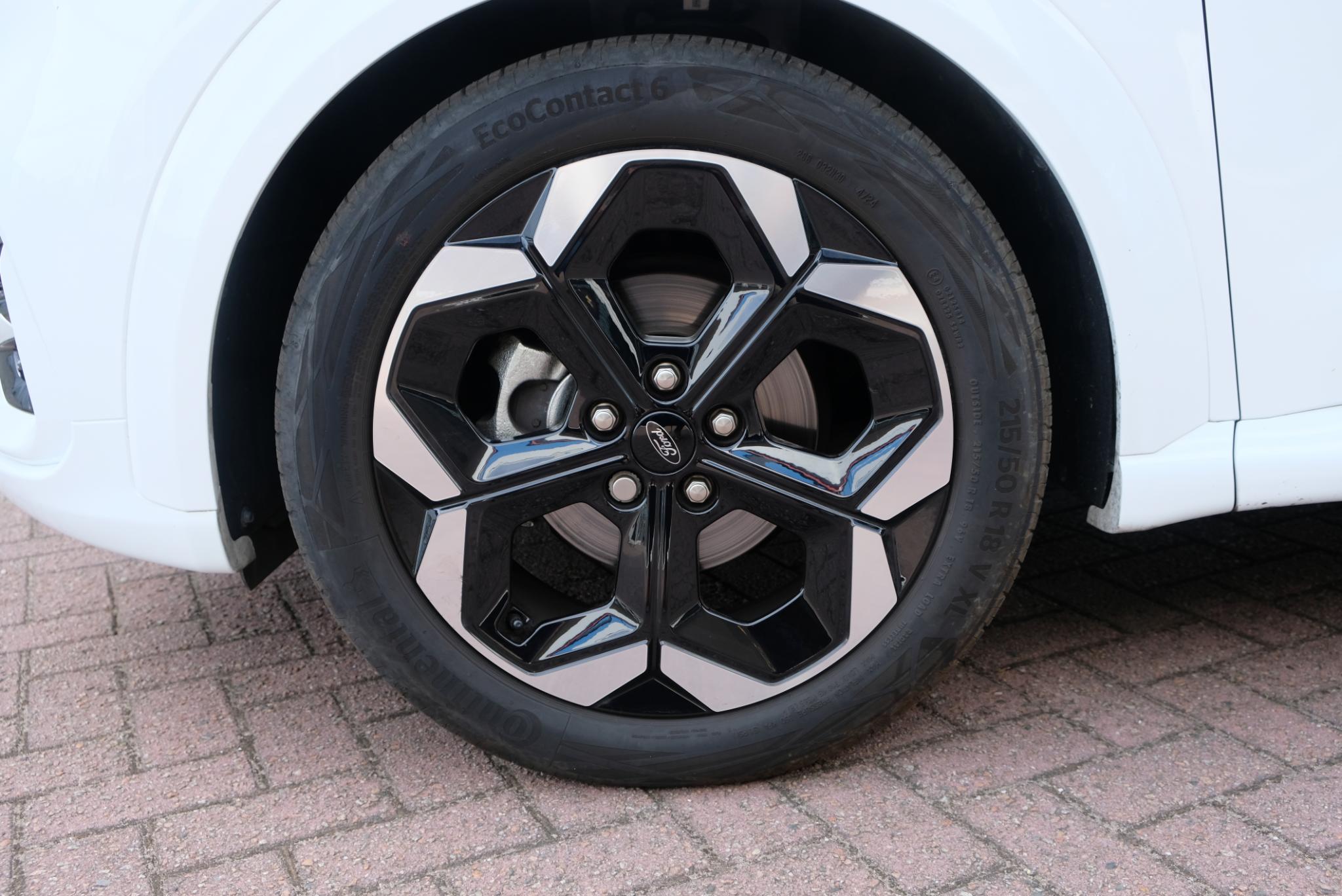 Ford Puma 1.0 EcoBoost Hybrid 155pk Aut. ST-Line X | Nieuw Model ! | Adaptive Cruise | 360° Camera | Panoramadak | Elektrische Achterklep | Trekhaak | Winter Pakket afbeelding 20