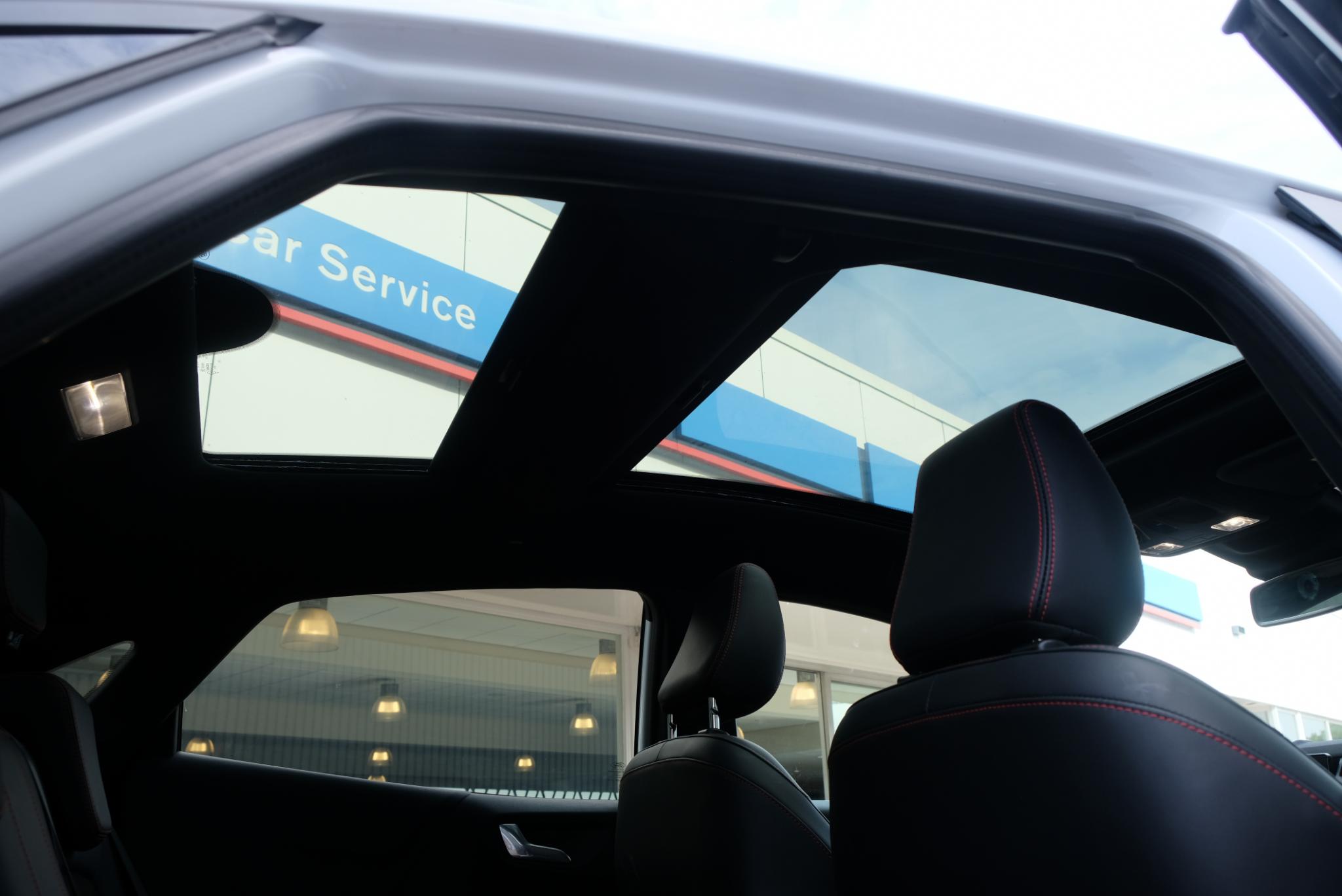Ford Puma 1.0 EcoBoost Hybrid 155pk Aut. ST-Line X | Nieuw Model ! | Adaptive Cruise | 360° Camera | Panoramadak | Elektrische Achterklep | Trekhaak | Winter Pakket afbeelding 25