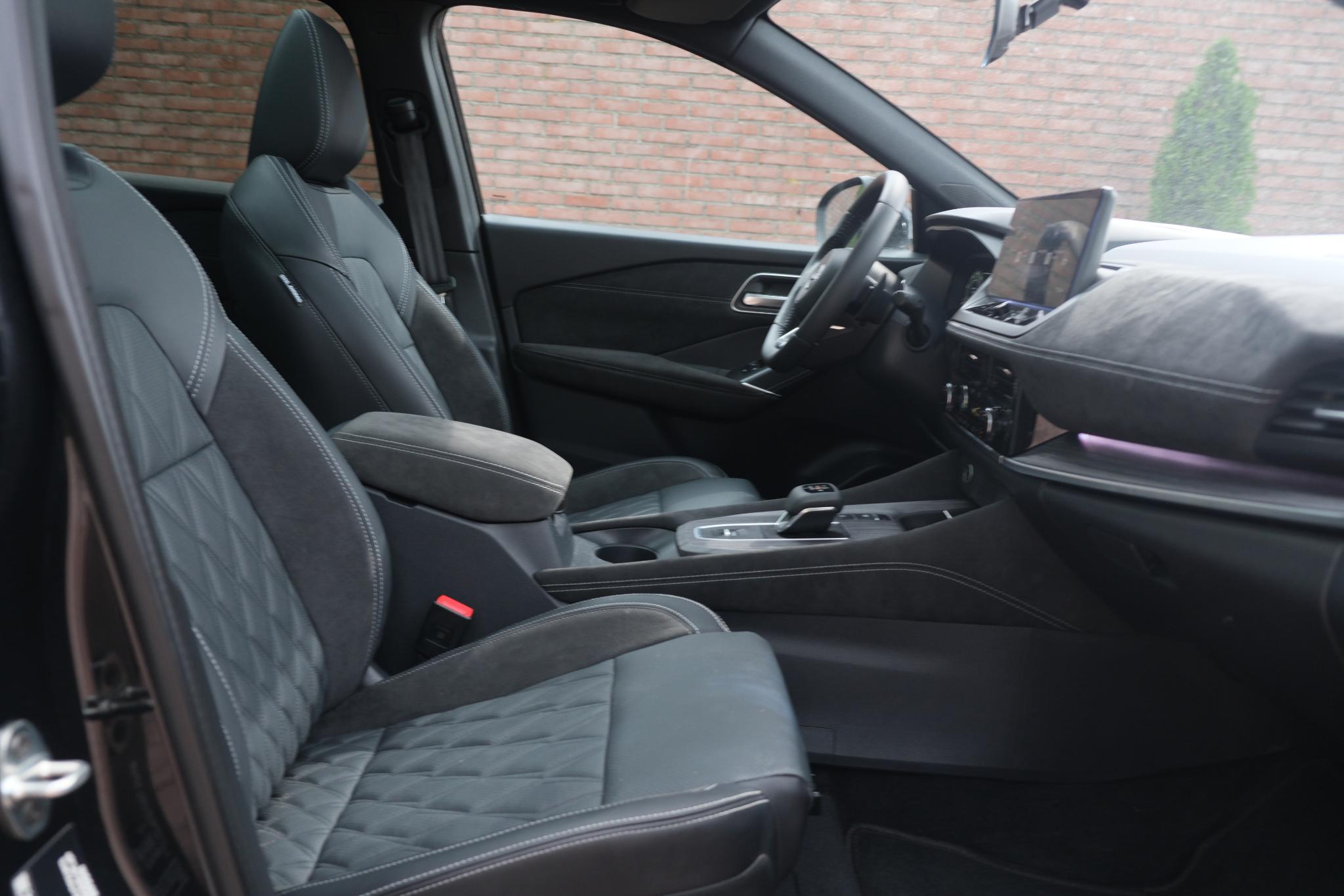 Nissan QASHQAI 1.3 MHEV 158pk Xtronic Tekna Plus | Full LED | Adaptive Cruise | 360° Camera | Leder | Head-up Display | Panoramadak | 20" velgen afbeelding 3