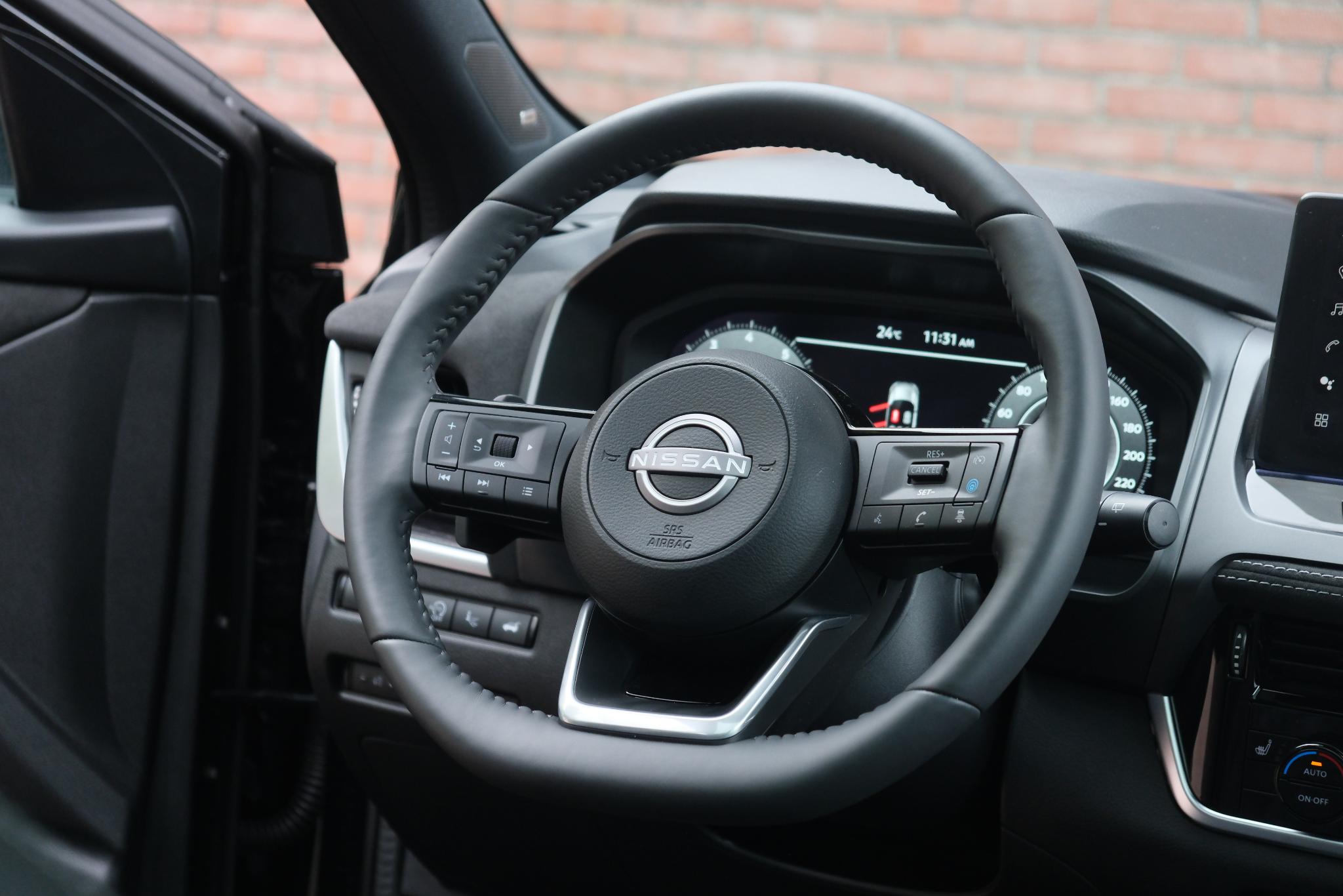 Nissan QASHQAI 1.3 MHEV 158pk Xtronic Tekna Plus | Full LED | Adaptive Cruise | 360° Camera | Leder | Head-up Display | Panoramadak | 20" velgen afbeelding 9