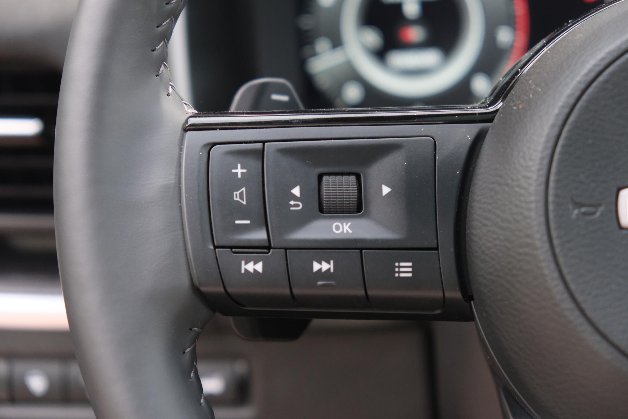 Nissan QASHQAI 1.3 MHEV 158pk Xtronic Tekna Plus | Full LED | Adaptive Cruise | 360° Camera | Leder | Head-up Display | Panoramadak | 20" velgen afbeelding 10