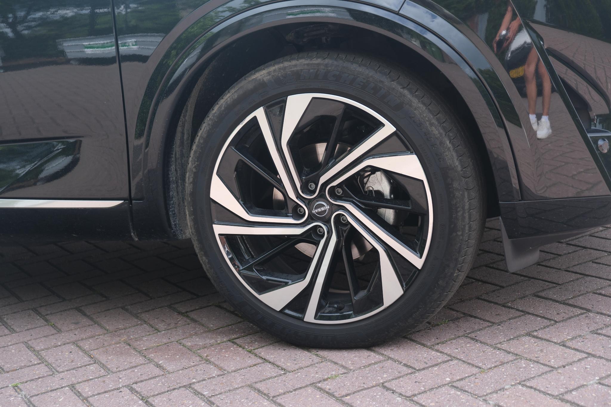 Nissan QASHQAI 1.3 MHEV 158pk Xtronic Tekna Plus | Full LED | Adaptive Cruise | 360° Camera | Leder | Head-up Display | Panoramadak | 20" velgen afbeelding 28