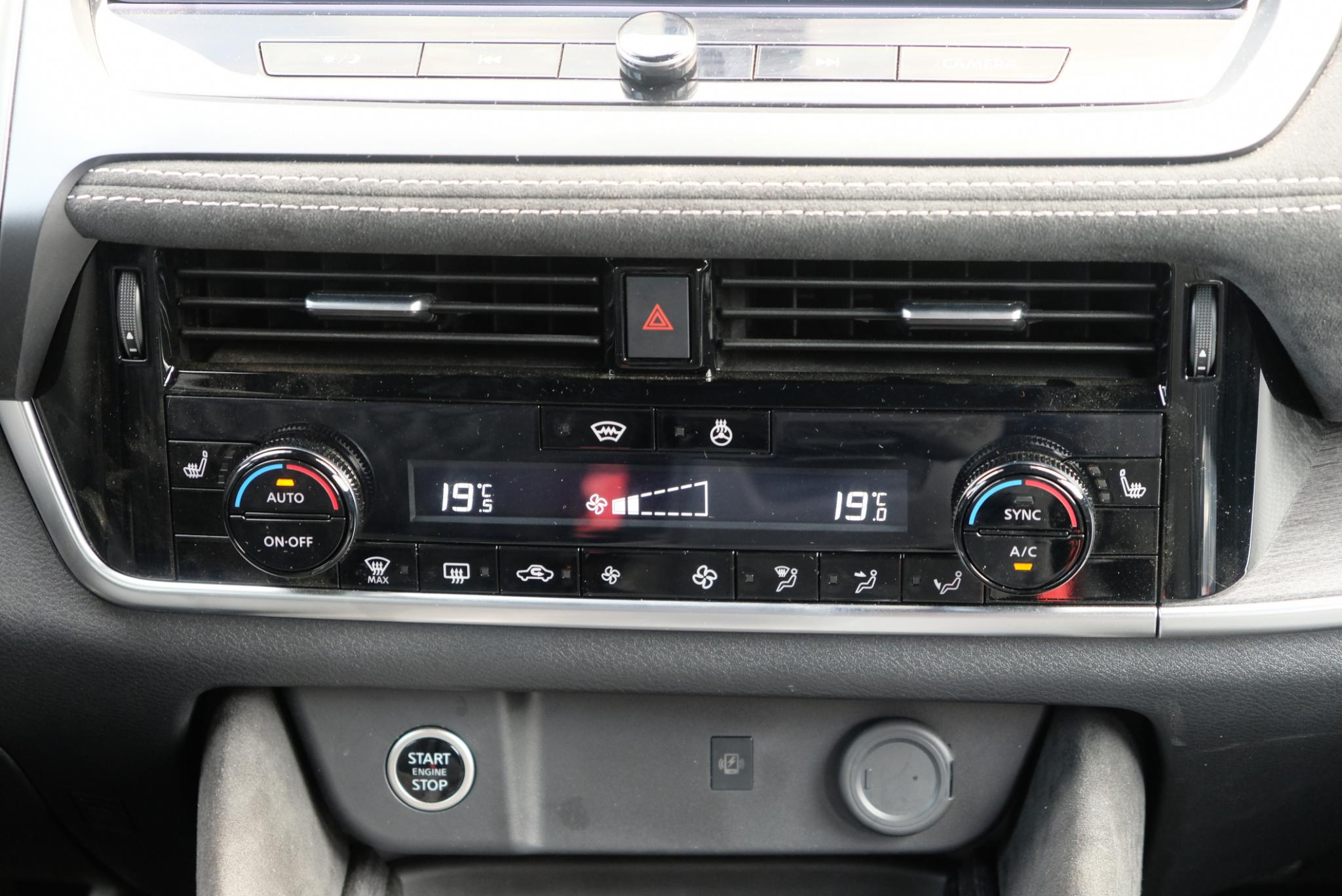 Nissan QASHQAI 1.3 MHEV 158pk Xtronic Tekna Plus | Full LED | Adaptive Cruise | 360° Camera | Leder | Head-up Display | Panoramadak | 20" velgen afbeelding 12