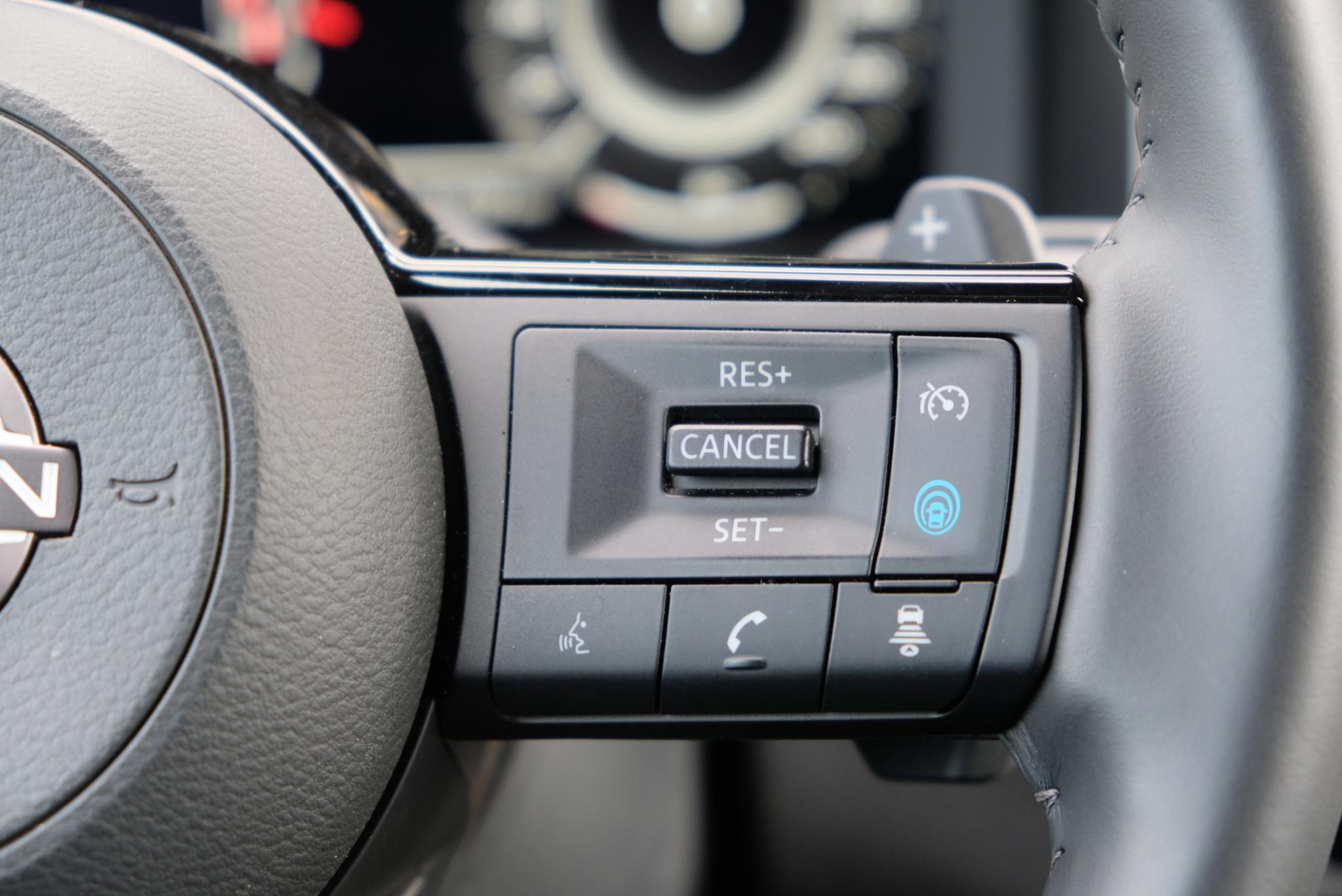 Nissan QASHQAI 1.3 MHEV 158pk Xtronic Tekna Plus | Full LED | Adaptive Cruise | 360° Camera | Leder | Head-up Display | Panoramadak | 20" velgen afbeelding 16