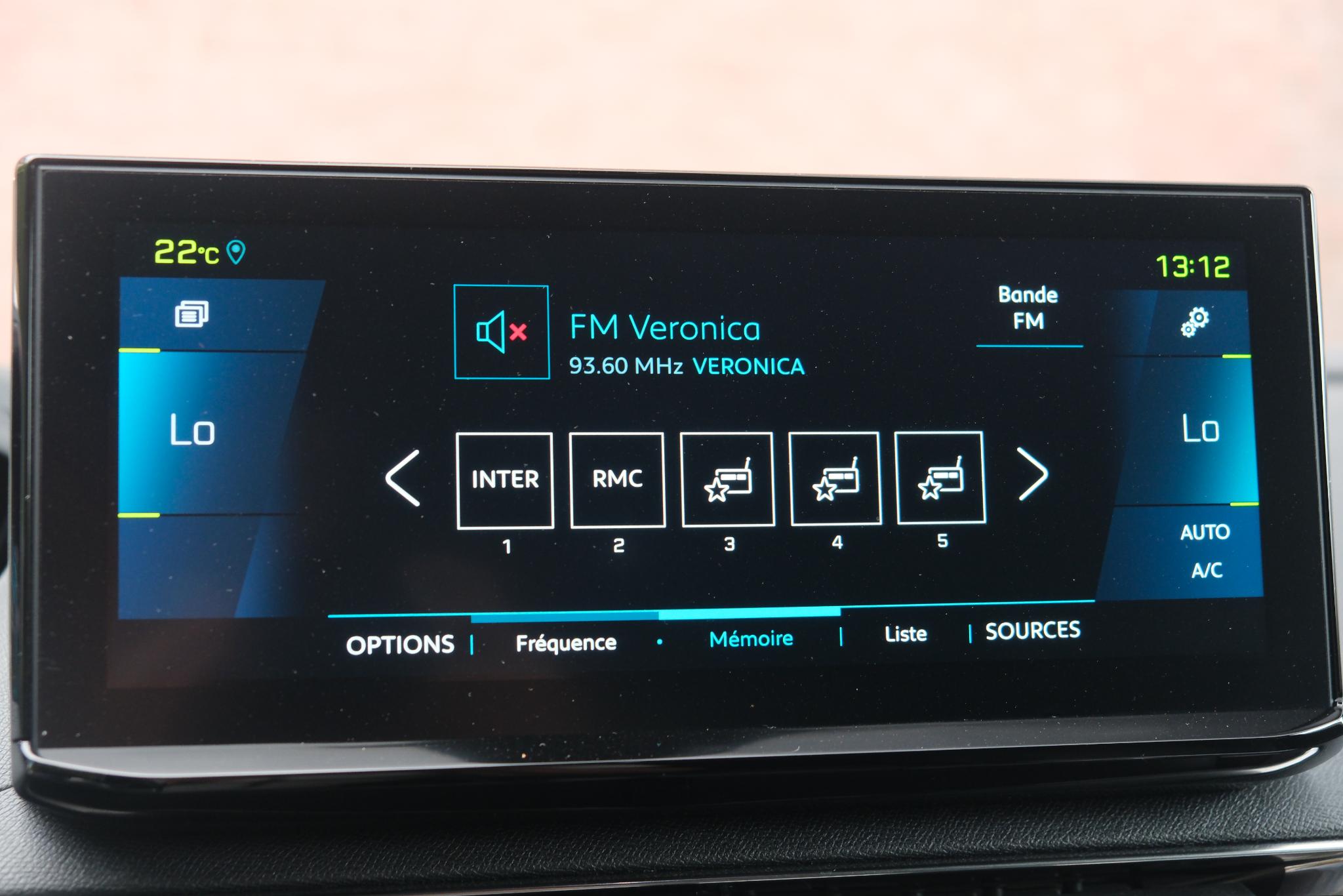 Peugeot 3008 1.6 Plug-in HYbrid 180pk EAT8 Allure Pack Business | Navi | App Connect | Adaptive Cruise | Climate | Keyless | Camera | Blind Spot afbeelding 13