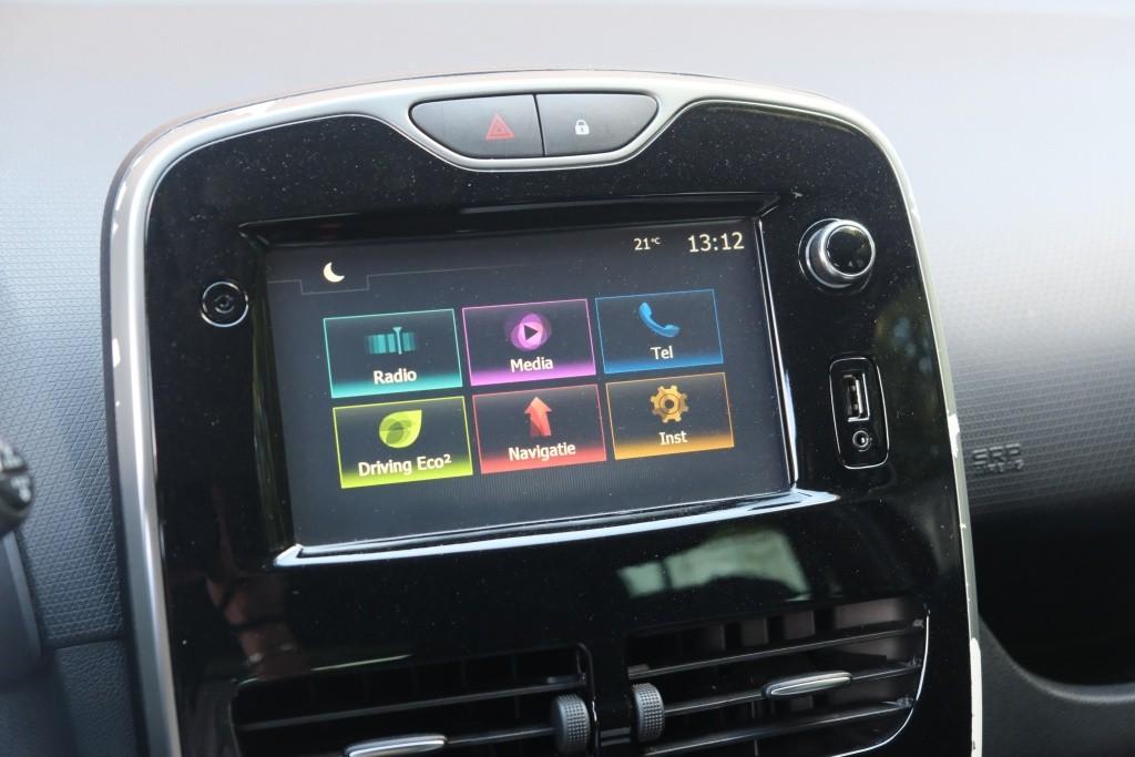 Renault Clio 0.9 TCe 90pk Estate Night&Day | Navi | Airco | Cruise | PDC | Trekhaak | 16" | Metallic afbeelding 16