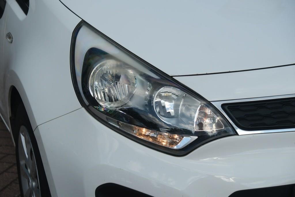 Kia Rio 1.2 CVVT 86pk Comfort Pack afbeelding 2