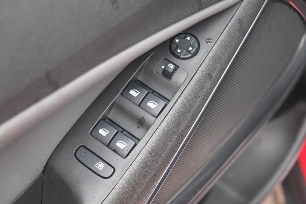 Opel Crossland X 1.2 82pk Innovation | App Connect | Climate | Cruise | Camera | PDC | Winter Pakket | Trekhaak afbeelding 24