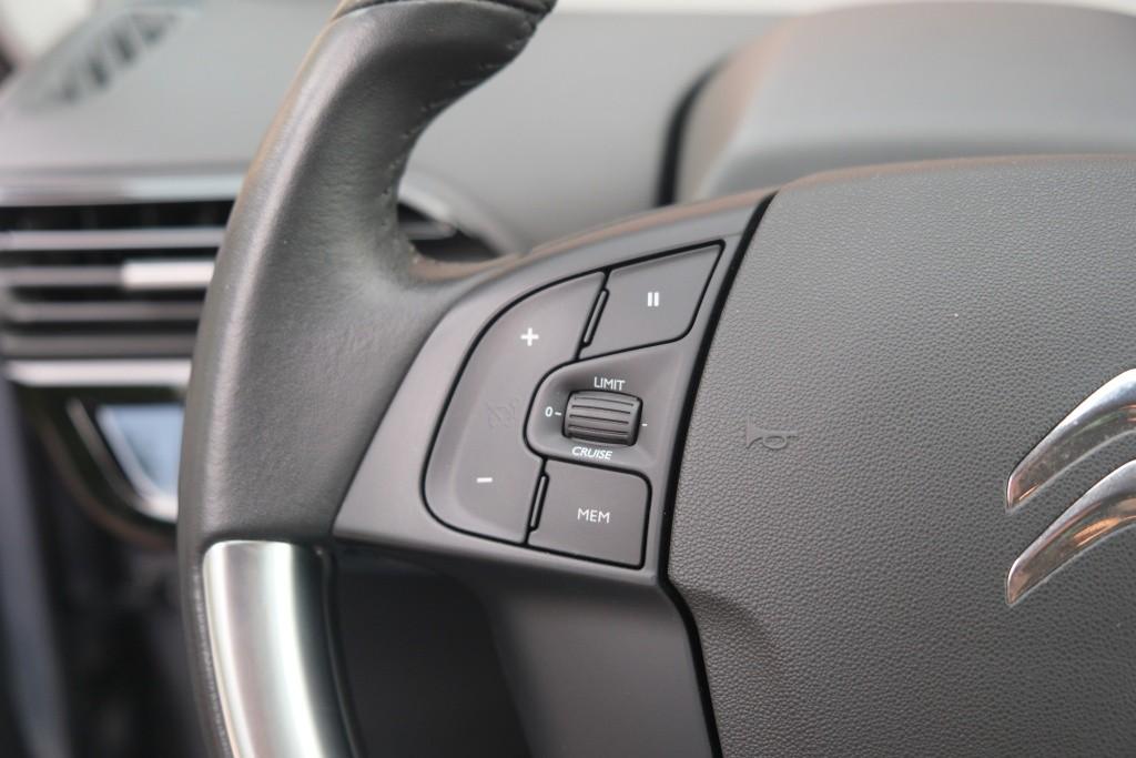 Citroën Grand C4 Spacetourer 1.2 PureTech 130pk Feel 7 Persoons | Navi | Climate | Cruise | Camera | PDC afbeelding 9