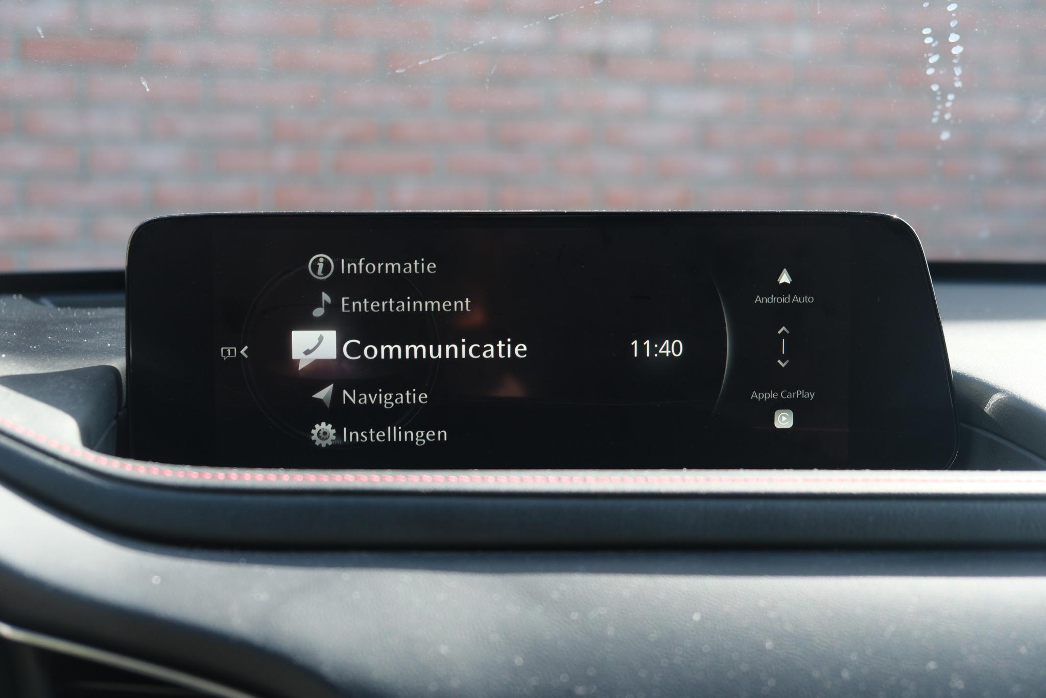 Mazda CX-30 2.5 e-SkyActiv-G M Hybrid 140pk Aut. Homura | Navi | App Connect | Climate | Adaptive Cruise | Head-Up Display | Camera | Keyless | Elektrische Achterklep afbeelding 19