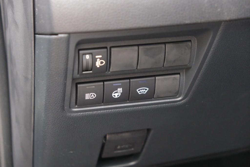 Toyota Yaris Cross 1.5 Hybrid 130pk CVT Teamplayer | App Connect | Climate | Adaptive Cruise | Full LED | Camera | Keyless | Blind Spot | Stoelverwarming afbeelding 25